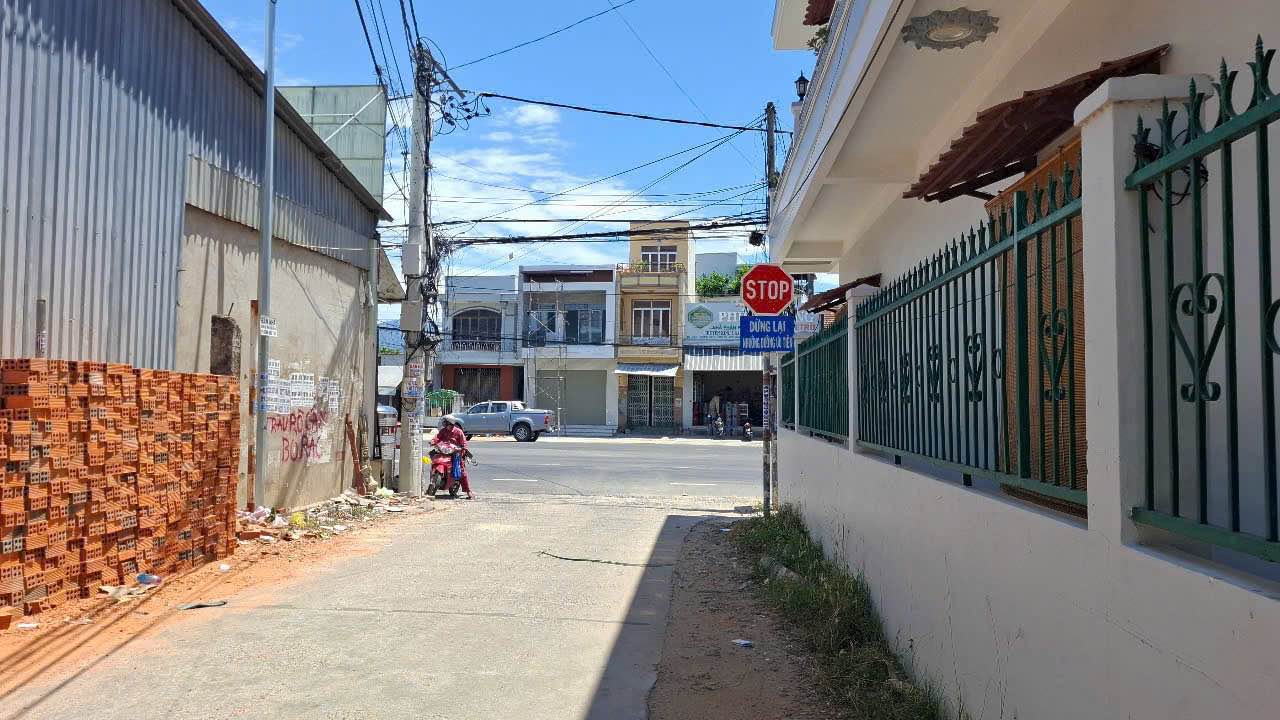 Bán Gấp Đất Diên An 78.5m² Full Thổ Cư - Sổ Sẵn Sàng