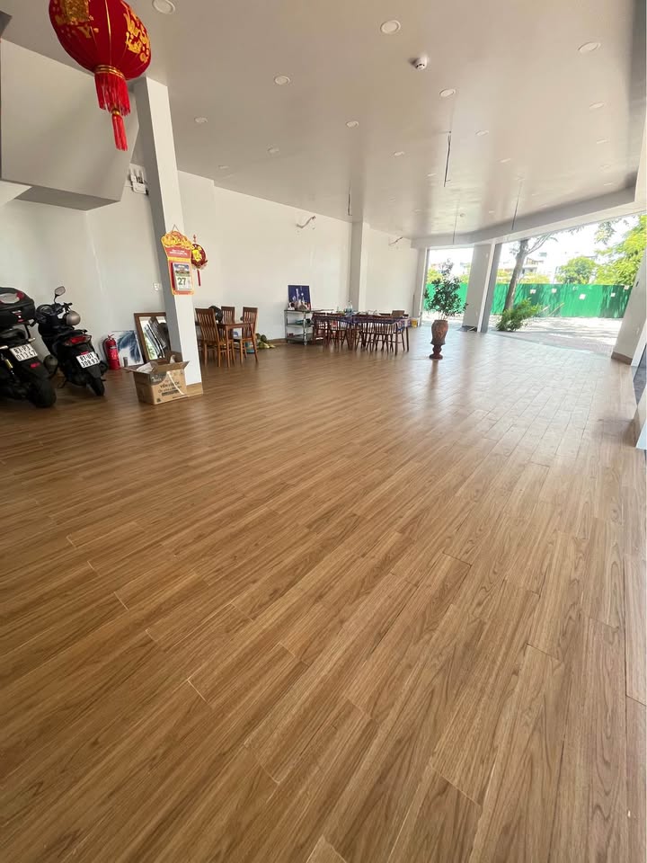 Mặt bằng kinh doanh góc 110m² KĐT Hà Quang 1, Nha Trang - Giá chỉ 10 triệu/tháng