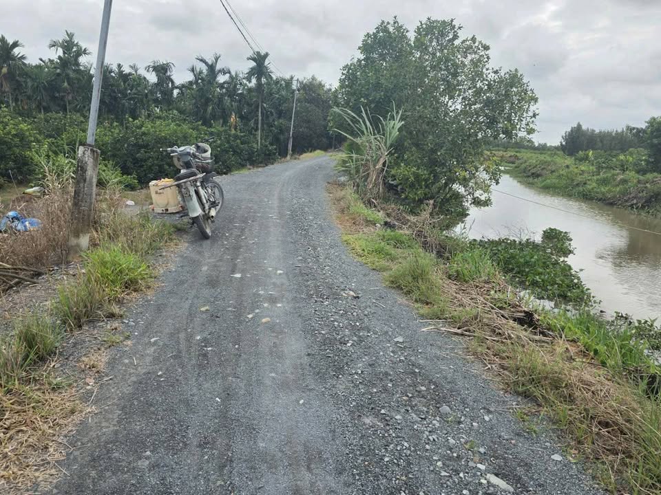 Đất Vườn Nghỉ Dưỡng 4307m² Mặt Tiền Kênh Rạch Góc - Bến Lức, Long An