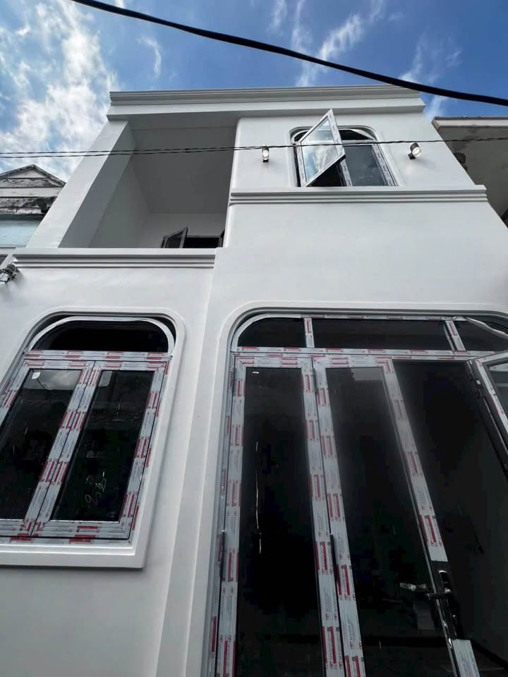 Nhà Trệt Lầu Mới Đẹp Hẻm Nguyễn Văn Cừ, Cần Thơ - 60m² Giá 1.9 Tỷ