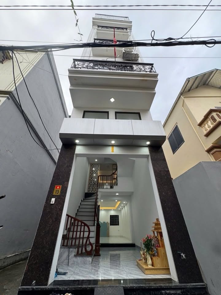 Bán Gấp Nhà Xã Yên Bình, Thạch Thất - 57m² Giá 6 Tỷ, Full Nội Thất