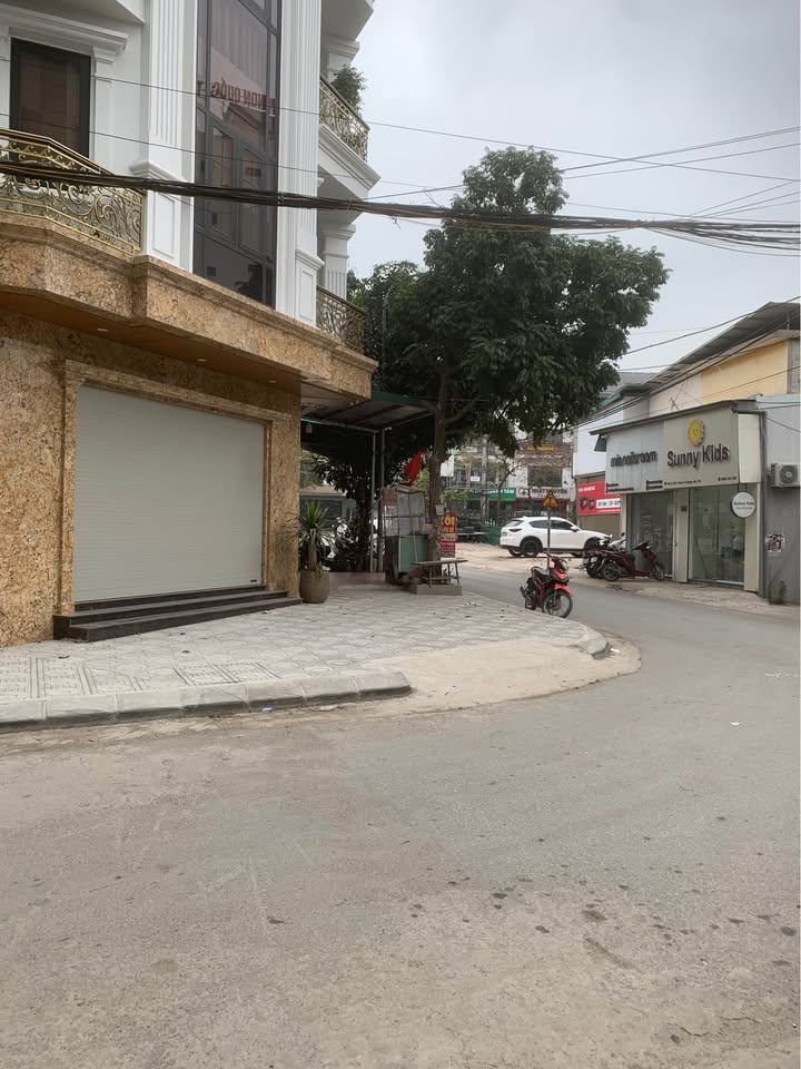 Nhà Mặt Tiền Kinh Doanh Đường Tiến Thành, Hà Đông - 50m², Sổ Đỏ Sẵn Sàng