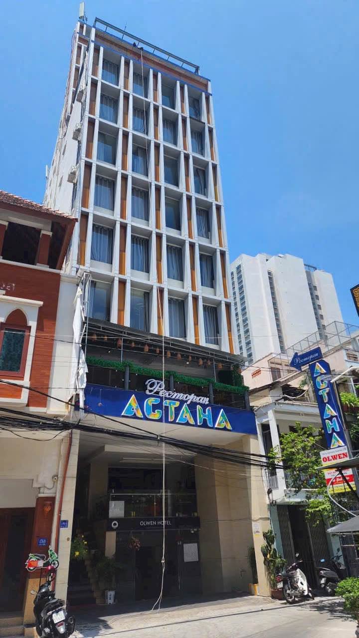 Bán Khách Sạn Mặt Tiền Hùng Vương, Nha Trang - 40PN, 11 Tầng