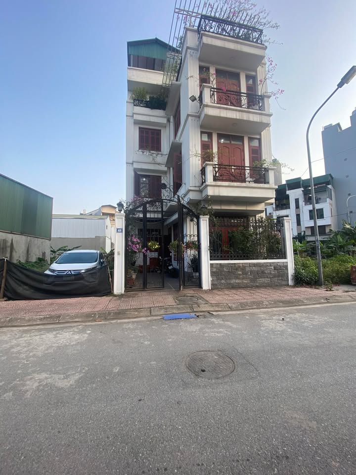 Bán Biệt Thự Phân Lô Cự Khối, Long Biên 91m² - Vỉa Hè Ô Tô Tránh