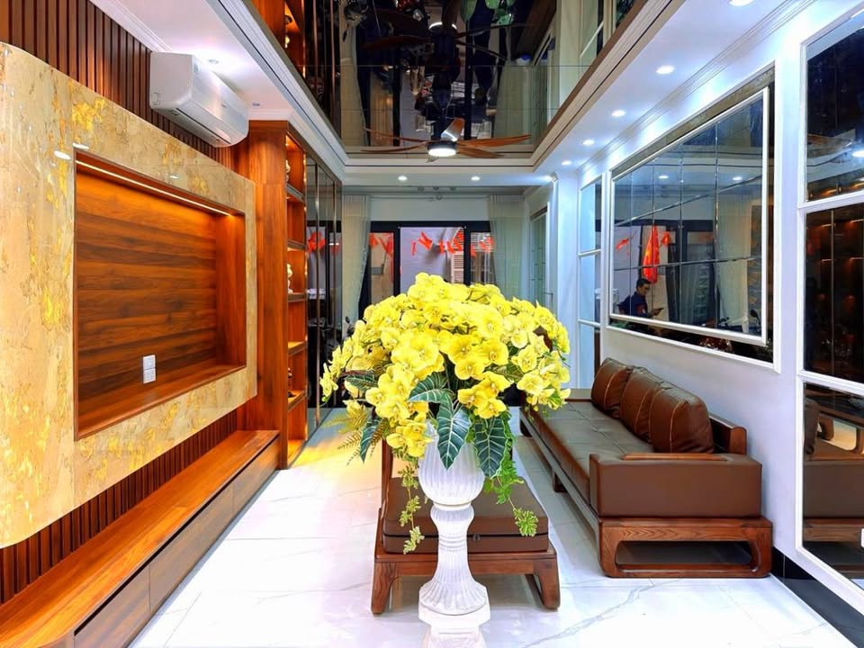 Nhà 55m² 6 Tầng Thang Máy 15.x Tỷ Phường Ngọc Khánh, Ba Đình - Sẵn Sàng Ở Ngay