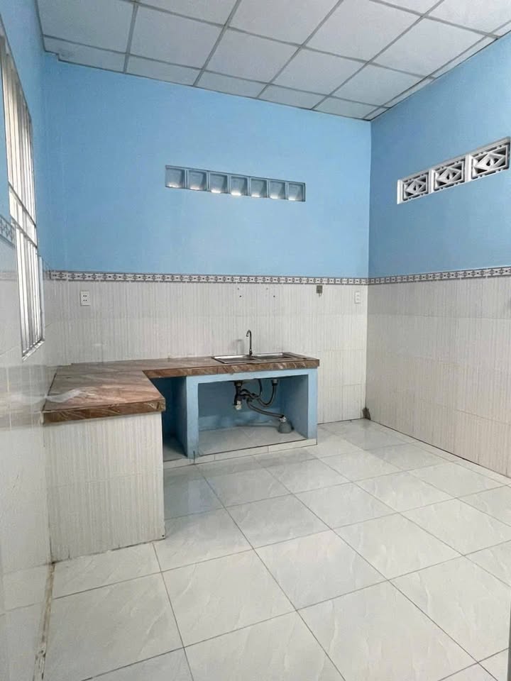 Nhà Hẻm Lê Văn Khương, Q12 - 100m², 2PN, Giá 5 Triệu/Tháng