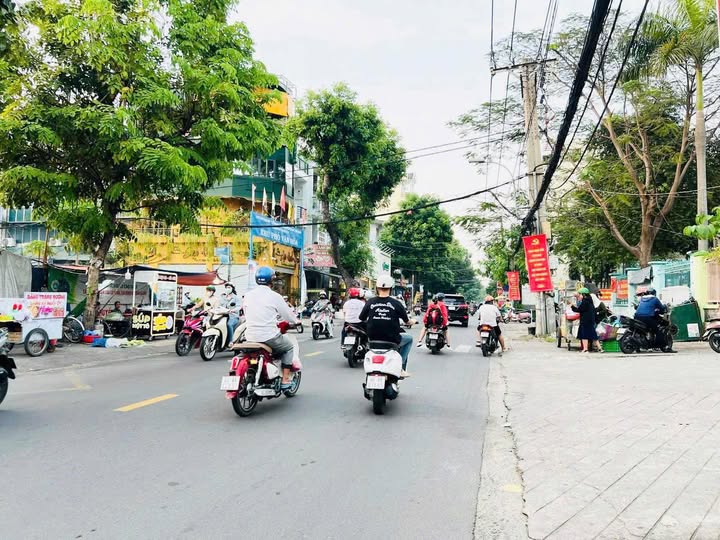 Mặt Tiền Tân Quý, Tân Phú - Kinh Doanh Đa Ngành, 5x23m, 17.5 Tỷ