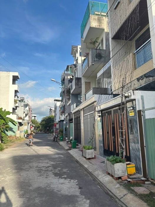 Đất Nền Vuông Vức 56m² KDC Nam Khang, Q9 - Sổ Hồng Riêng, Giá 4.4 Tỷ