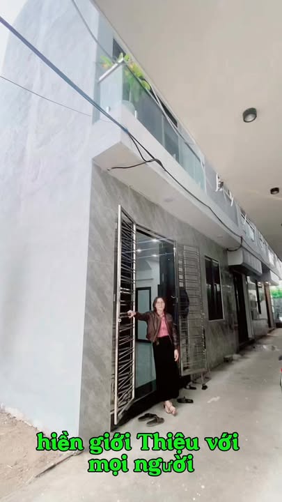 Nhà Trần Lãm 40m² Full Nội Thất - Giá 2.4 Tỷ