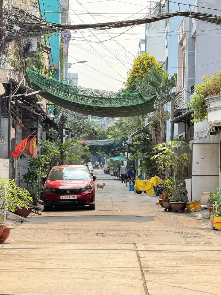 Nhà 54m² hẻm 6m Bình Tân - Giá 4.85 tỷ, gần Aeon Mall