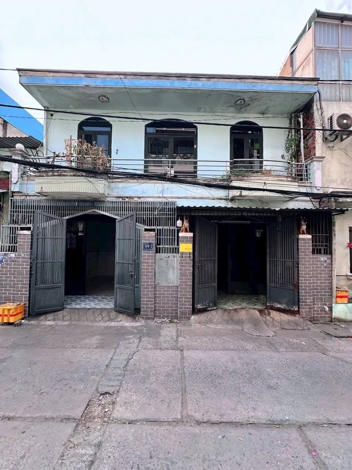 Nhà Hẻm 8m Bình Tân - 104m² - Giảm 350 Triệu - Giá 9.5 Tỷ