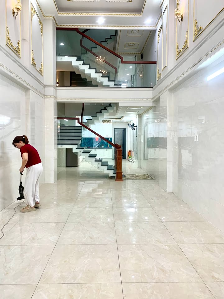 Cho thuê Nhà 80m² Đường Tây Lân, Bình Tân - 7PN, Phù hợp DV, VP, Gia đình