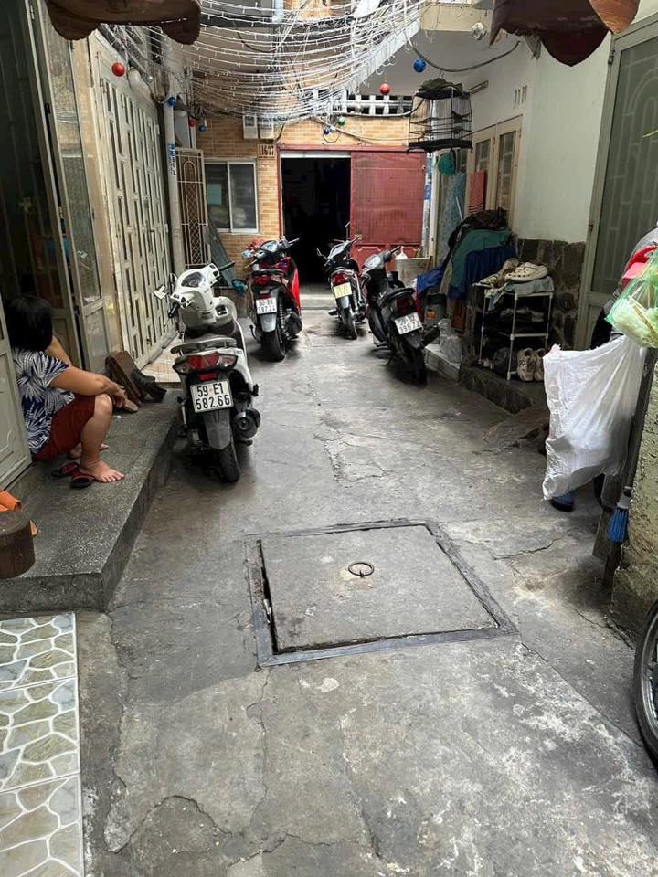 Nhà Phố 20m² P.5 Phú Nhuận - Giá 2.2 Tỷ, Sát Quận 3, 1