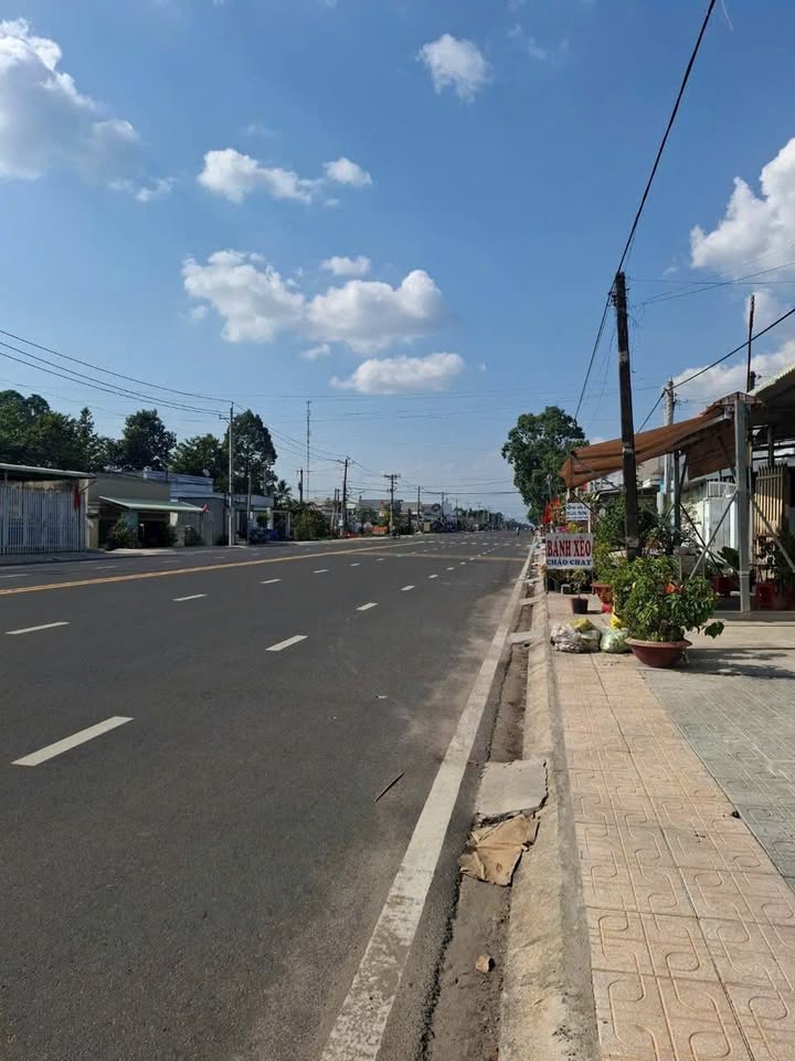 Bán Đất Mặt Tiền Tôn Đức Thắng, Tây Ninh - 2233m², Sổ Hồng Thổ Cư