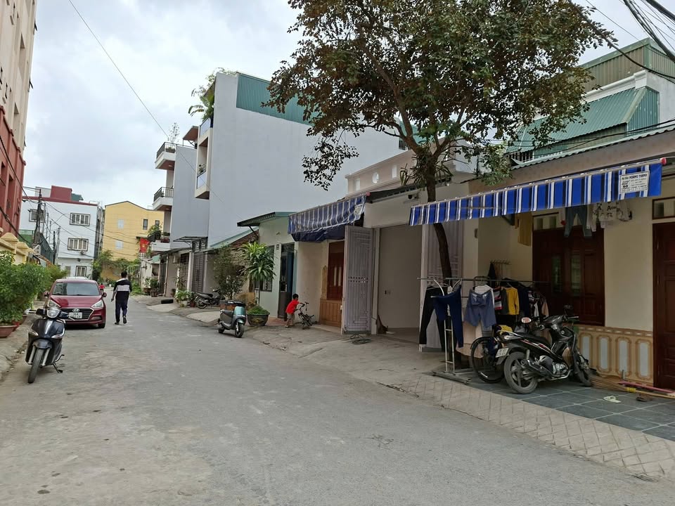 Nhà Trung Tâm TP Thanh Hóa 66m² - Ô Tô Đỗ Cửa, 4 Tỷ