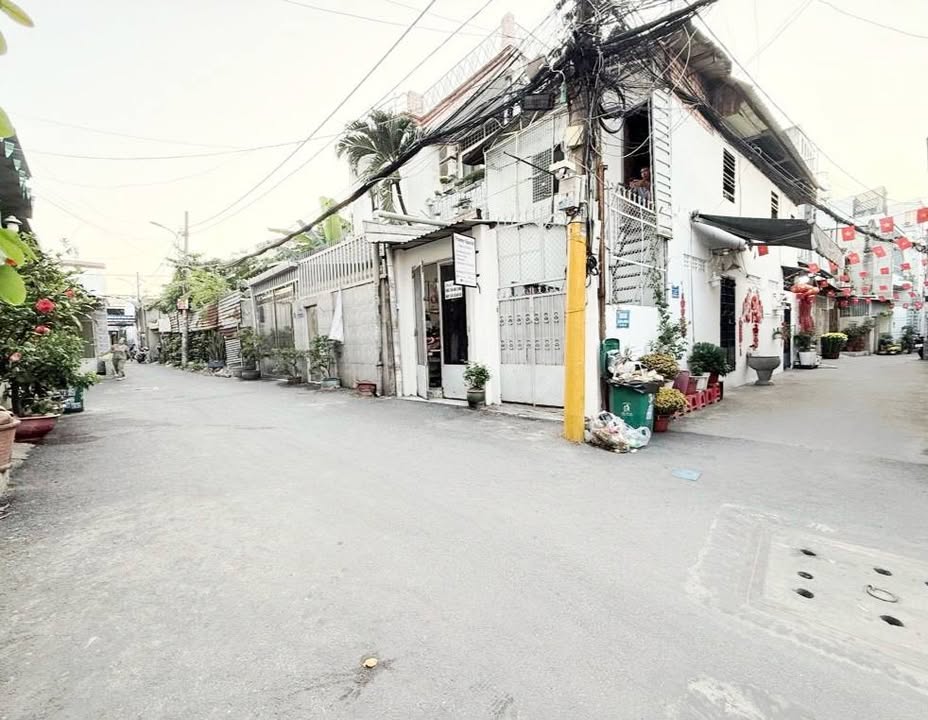 Bán nhà Gò Vấp 90m² - Hẻm xe hơi, Lê Đức Thọ, P17 - Giá 8.5 tỷ