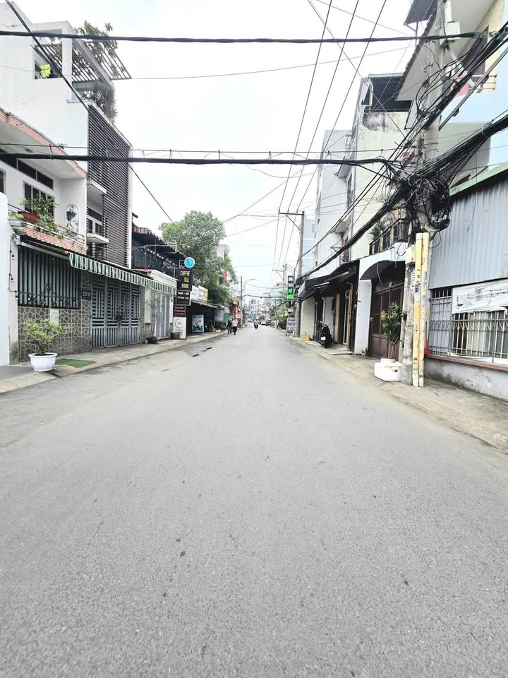 Bán nhà 3 tầng nở hậu đường Nguyễn Văn Khối, Gò Vấp - 12.8 tỷ