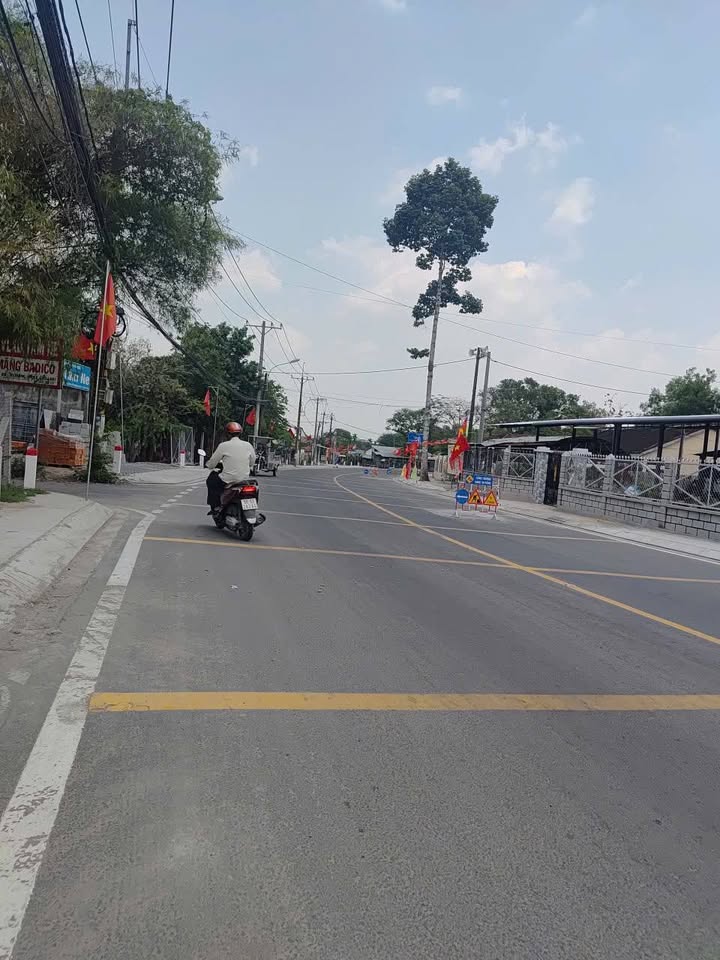 Bán Đất Củ Chi 156m² Mặt Tiền Tỉnh Lộ 15 - Giá 2.55 Tỷ