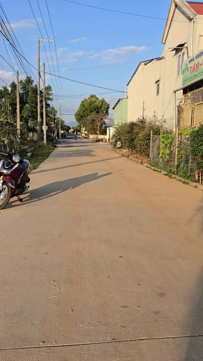 Đất Mặt Tiền Đào Duy Từ Đăk Hà - 320m² Thổ Cư, Hướng Nam Mát Mẻ