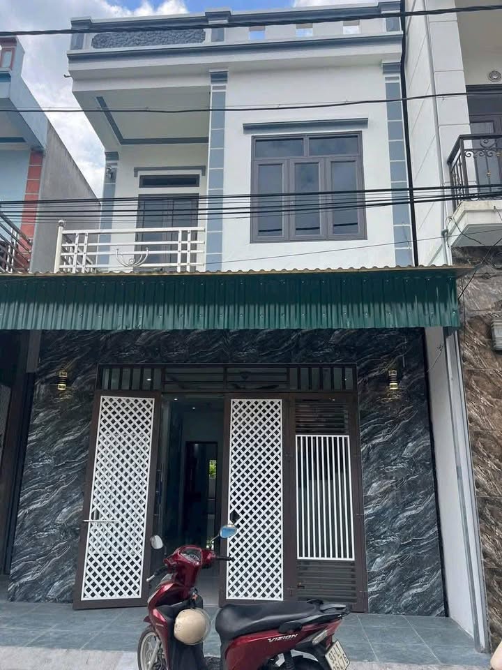 Nhà 2 Tầng 130m² Mặt Tiền 6m Phủ Lý, Hà Nam - Giá 3 Tỷ