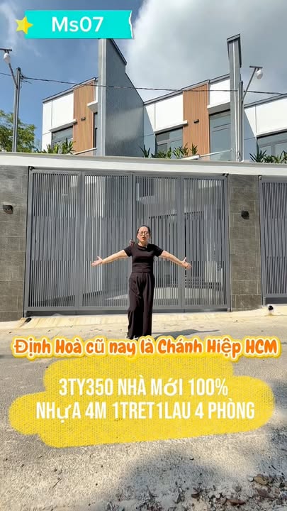 Nhà 3PN Định Hòa, Thủ Dầu Một - 90m², Hướng Đông, Ô tô vào nhà
