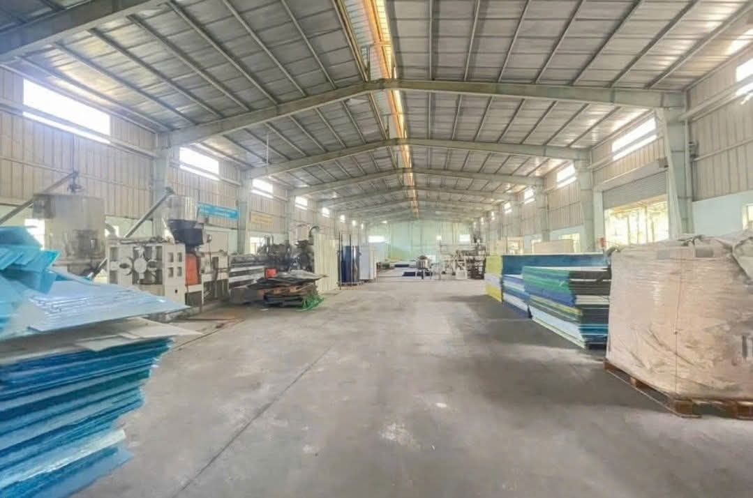 Cho thuê xưởng 2300m² Bến Cát - Mặt tiền đường nhựa, PCCC, 150tr/tháng