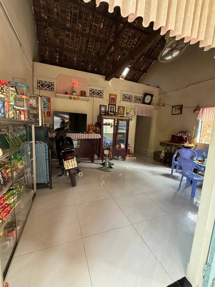 Đất tặng nhà cấp 4, 81m² full thổ cư, P. Phú Cường, Thủ Dầu Một - 2.5 tỷ