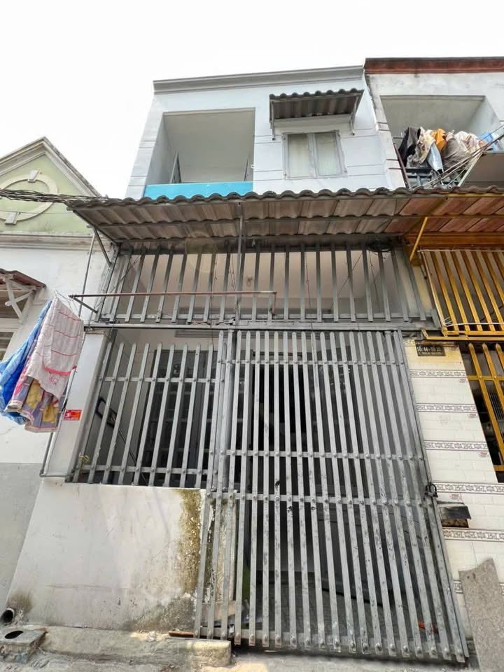 Nhà 2 Tầng Bình Chuẩn 40m² - 850 Triệu - Sổ Hồng Riêng