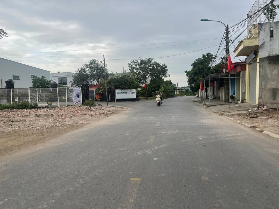 Mặt Tiền Kinh Doanh 179m² Mặt Đường Nhựa Tiên Lãng - Đầu Tư Sinh Lời