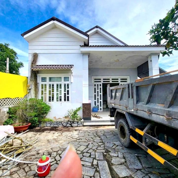 Biệt Thự Vườn 960m² Mặt Tiền Tỉnh Lộ 8, Củ Chi - Giá Mới 30.5 Tỷ TL