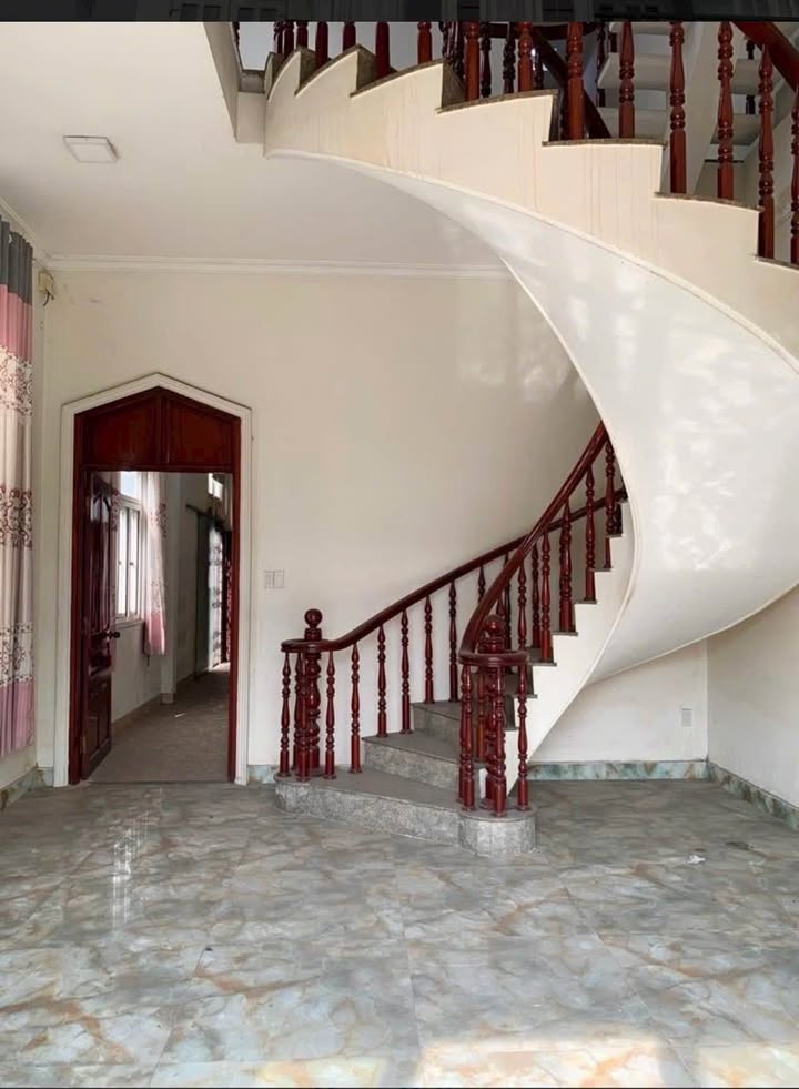 Nhà Mặt Tiền Lê Trọng Tấn, Bình Tân - 110m², 3 Tầng - Giá Tốt 11.5 Tỷ