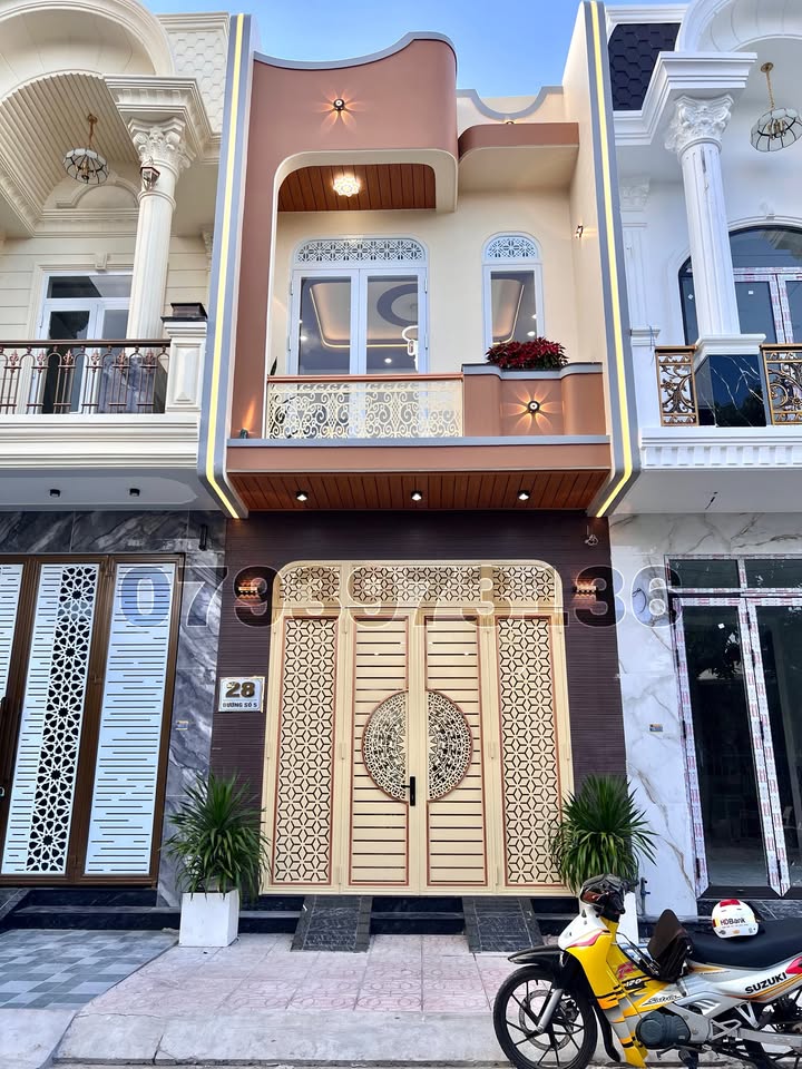 Nhà 1 Trệt 1 Lầu Mới Xây 64m² Hướng Đông Nam - TT Bình Thủy, Cần Thơ