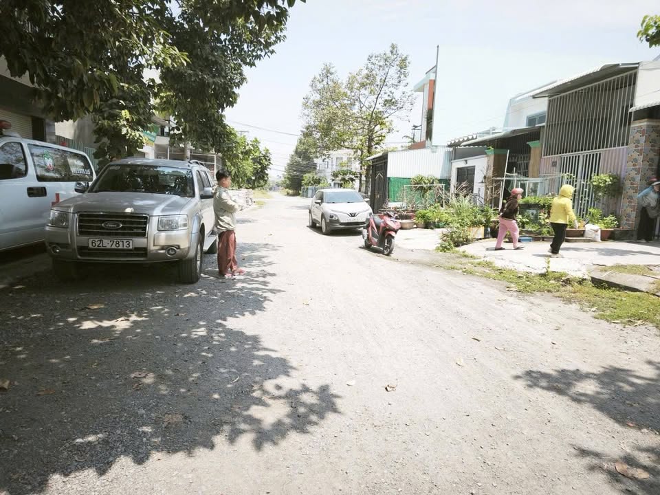 Đất Nền Mặt Tiền Đường Số 9 Bến Lức 80m² - Giá Tốt 2.2 Tỷ