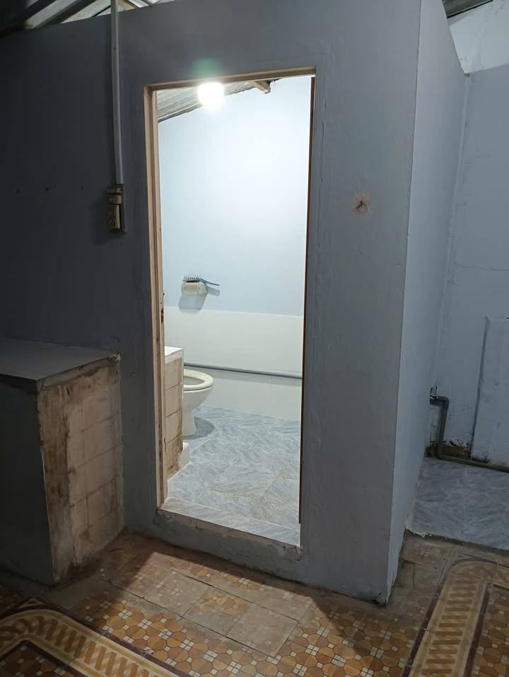 Nhà 2PN Phường 1 Vĩnh Long - Hẻm 3 Gác, Giá 3 Triệu/Tháng