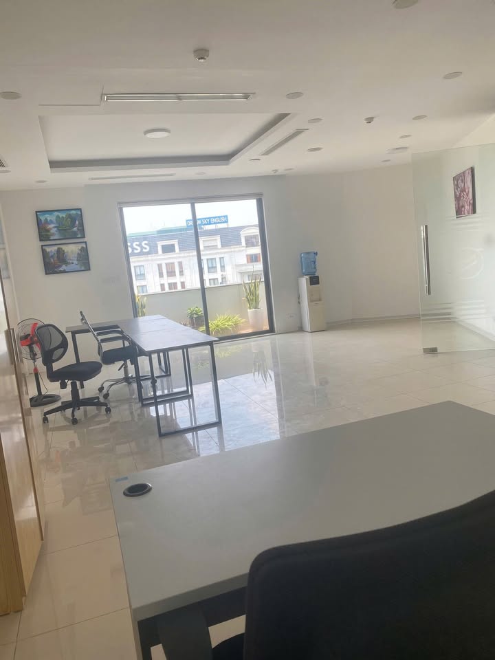 Văn phòng 80m² KĐT Văn Phú - Giá 10 Triệu - Sẵn Sàng Kinh Doanh