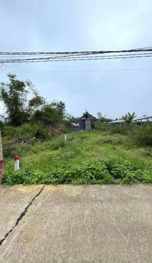 Bán đất Thăng Bình 130m² hướng Đông Nam - Sổ hồng sẵn, gần chợ