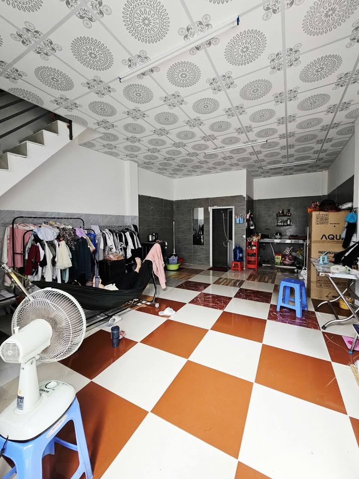 Cho thuê nhà 2PN mới, 70m² gần Vòng xoay Võ Văn Kiệt, Cần Thơ