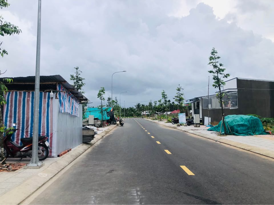 Bán đất nền Đường số 13, Vị Thanh 103m² - Sổ đỏ sẵn, giá 770 triệu