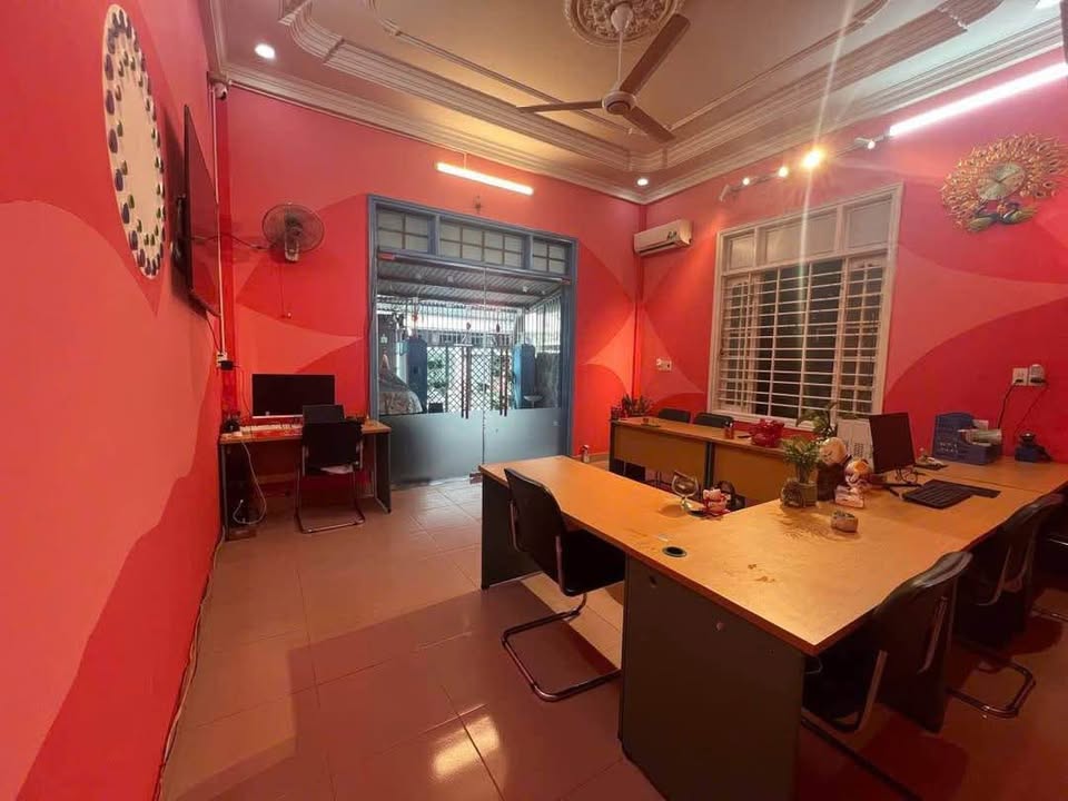 Nhà Mặt Tiền Kinh Doanh Xuân Diệu, Huế - 110m², 7.x Tỷ, Sổ Hồng Chính Chủ