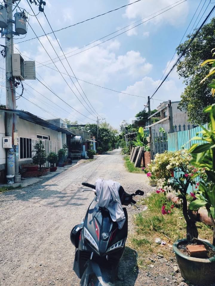 Nhà Mặt Tiền Đường Số 10, Thủ Đức - 232m² Sử Dụng, Giá 3.3 Tỷ