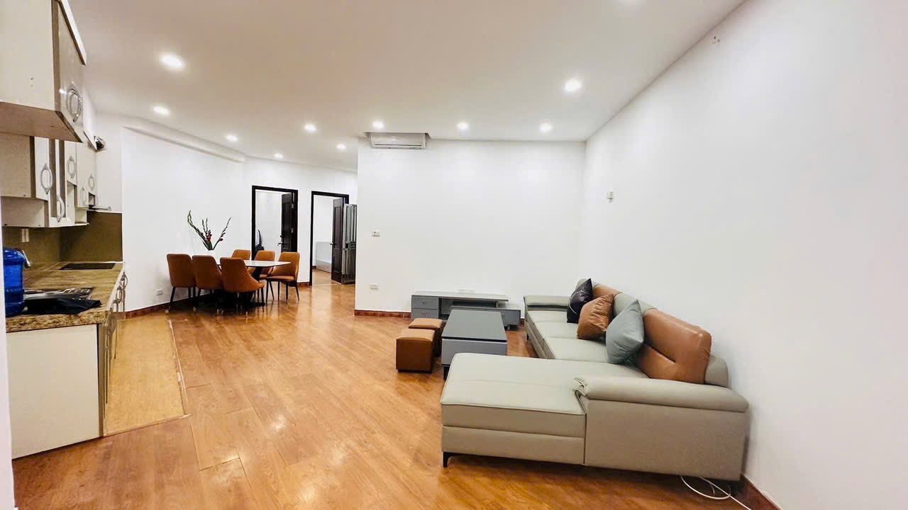 Bán Căn hộ 109m² Vũ Trọng Phụng, Thanh Xuân - Sổ Hồng, Full Nội Thất, Có Slot Ô Tô