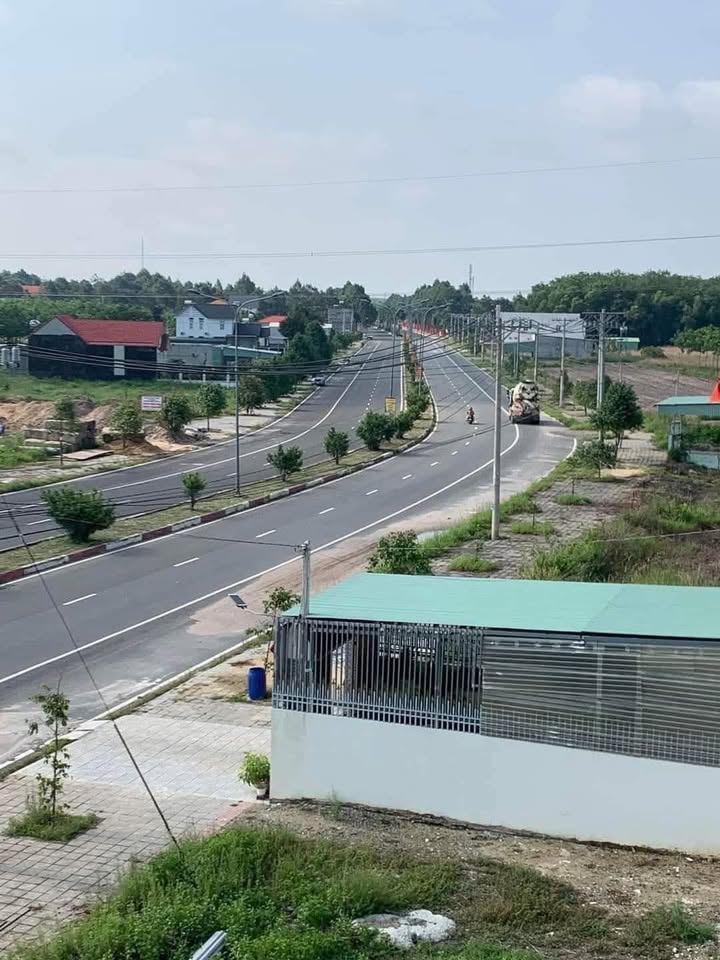 Đất nền 150m² đường Nguyễn Văn Linh, Quận 7 - Giá 1.2 tỷ, thổ cư 100%