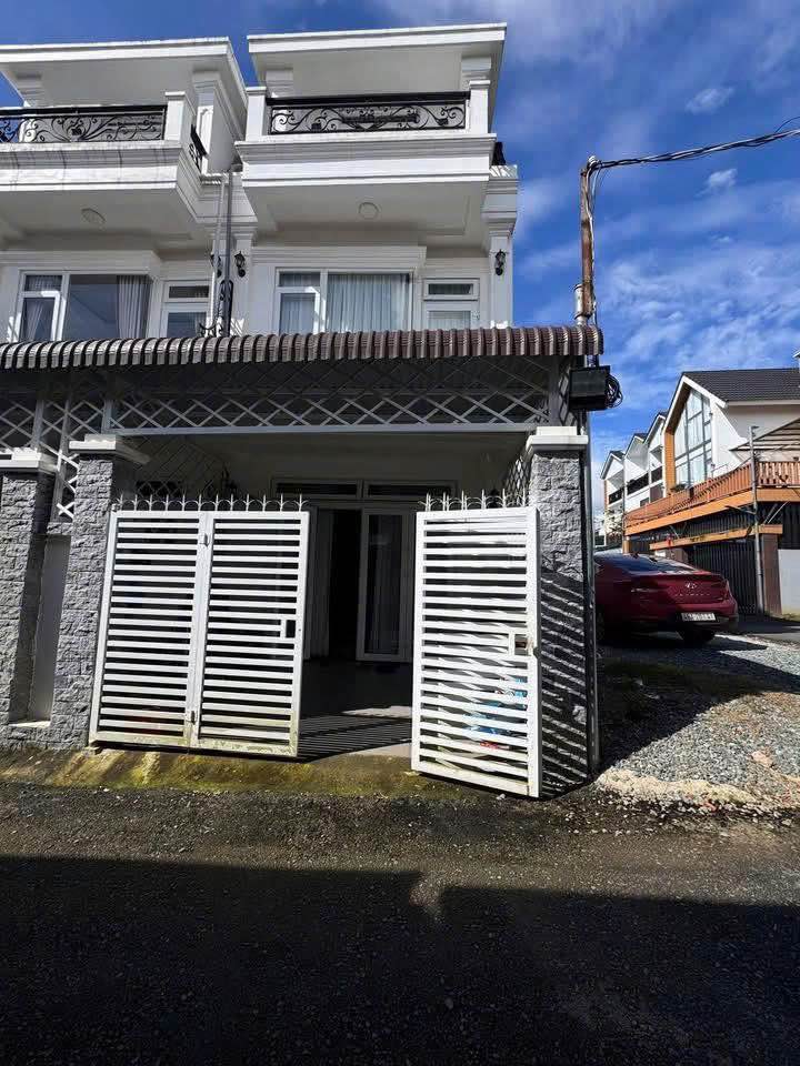 Cho thuê Nhà Phường 7 Đà Lạt - 4PN, 165m², 11 Triệu/Tháng