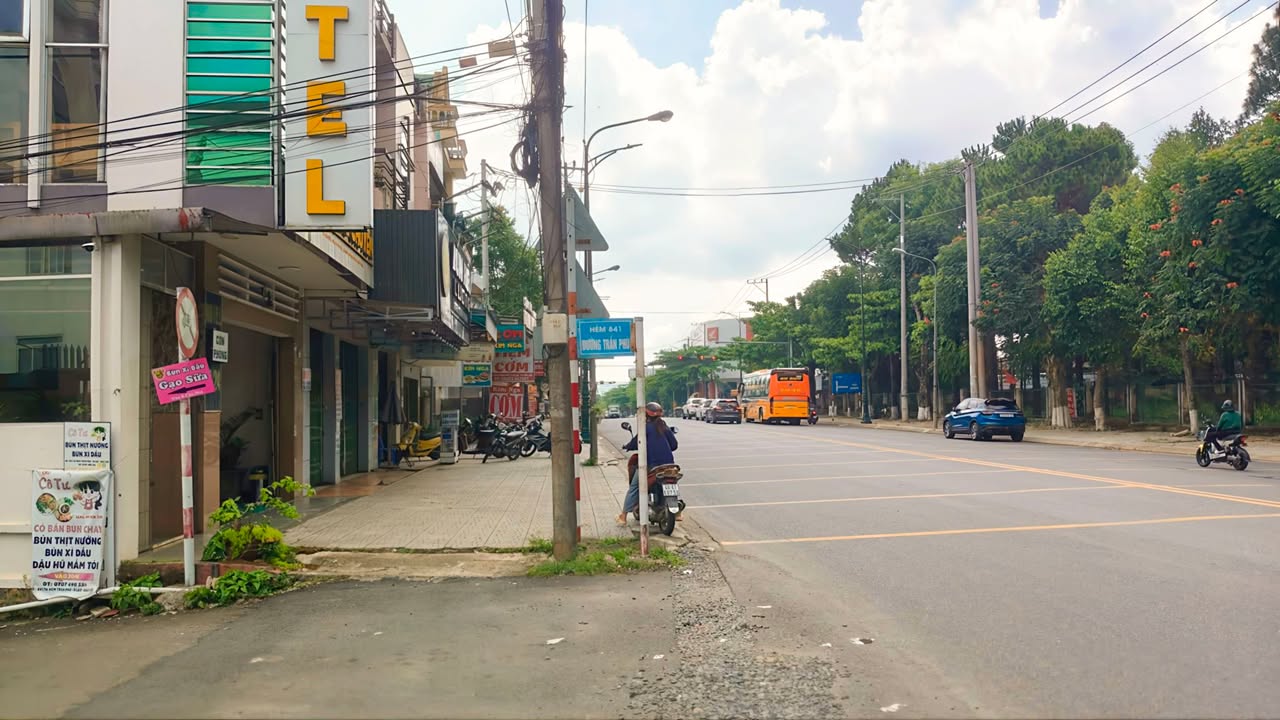 Đất thổ cư 168m² hẻm Trần Phú, Bảo Lộc - Sổ hồng sẵn, giá 3 tỷ