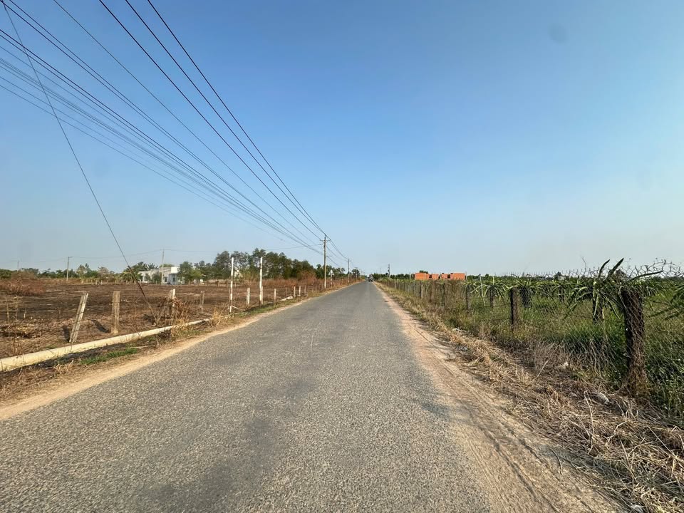 Đất Vườn 9835m² Xã Hàm Liêm, Bình Thuận - Sổ Đỏ Riêng, Đường Ô Tô