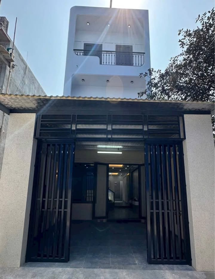 Nhà 3 Tầng Độc Lập - Sổ Hồng Chính Chủ - Ngõ Xuân Biều, Kiến An