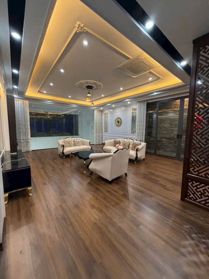 Nhà 2 Tầng 160m² Mặt Tiền Kinh Doanh Rộng 8m - Dĩnh Kế, Bắc Giang