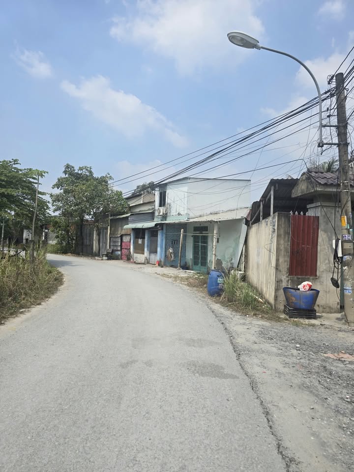 Nhà Hoàn Công Mặt Tiền Đường 181 Củ Chi - 192m² Giá 3.9 Tỷ