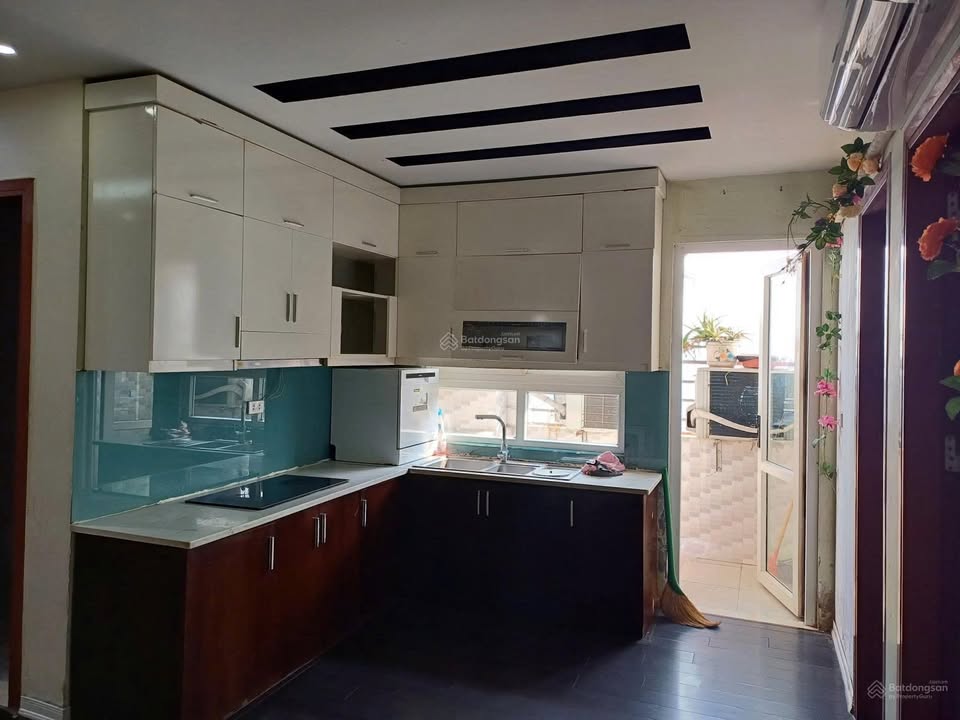 Cho thuê căn hộ VP6 Linh Đàm 80m² - 3PN Full Nội thất, Giá 11 triệu