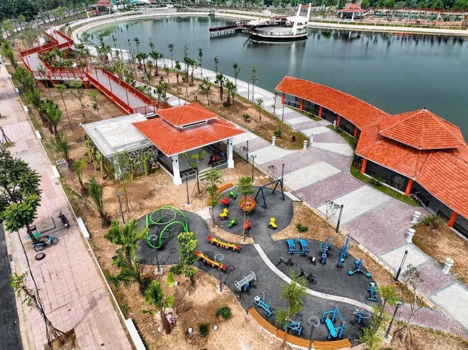 Bán đất Ngọc Thụy, Long Biên 50m² - Đường 14m, Sẵn Sổ Đỏ